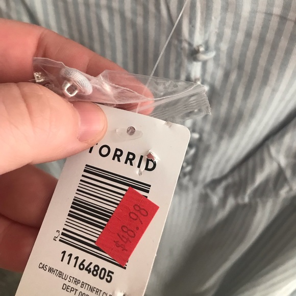 Off the Shoulder w/ straps - Picture 3 of 3